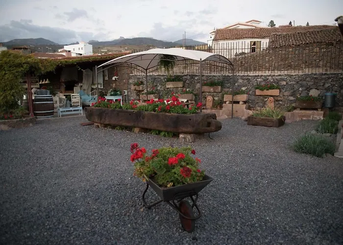 펜션 Casa Jacinta Con Jacuzzi 아데제