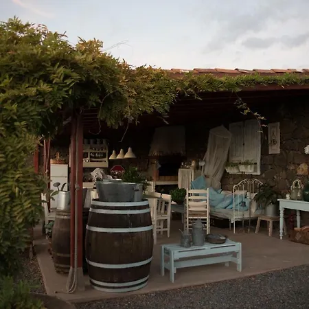 Casa Jacinta Con Jacuzzi بيت للعطل أذيخي