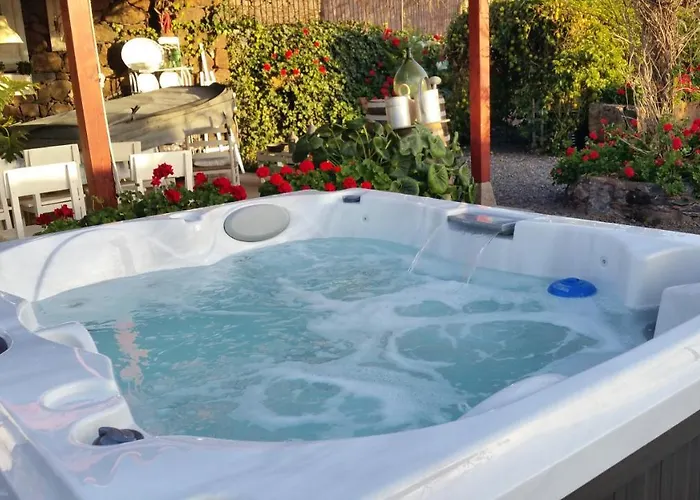 Будинок відпочинку Casa Jacinta Con Jacuzzi Адехе